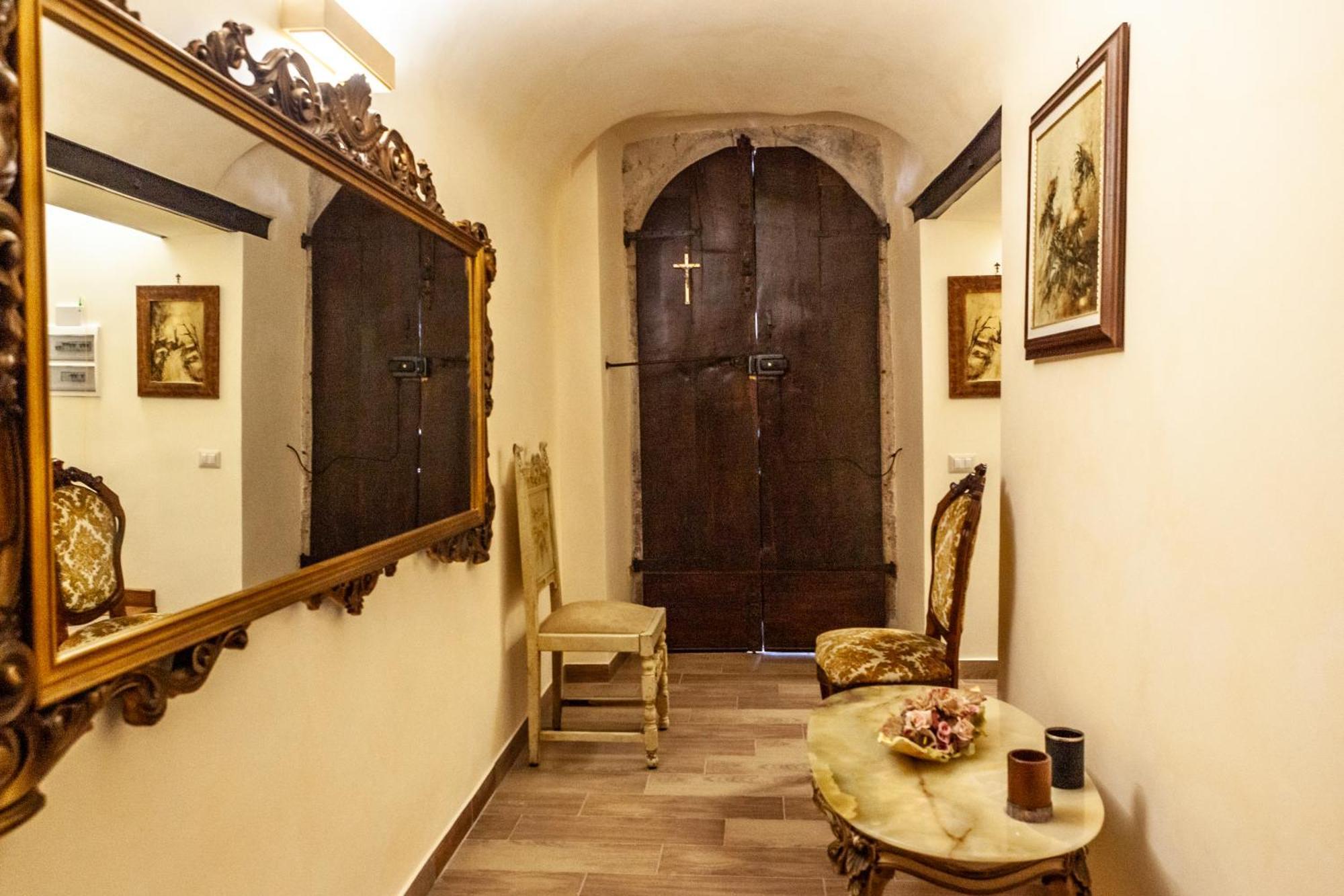 B&B Piazza Noua 1831 Sora Kültér fotó